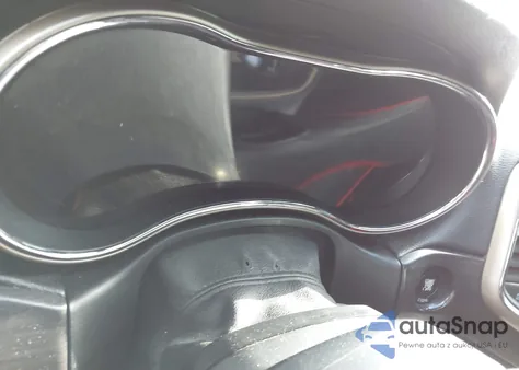 2015 Jeep Grand Cherokee Laredo z USA, uszkodzony, nr VIN 1C4RJFAG5FC939851